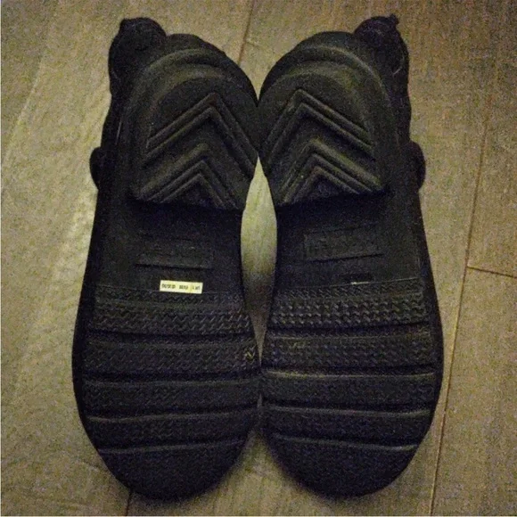 Hunter Black Short Kids Rain Boots - Picture 5 of 7